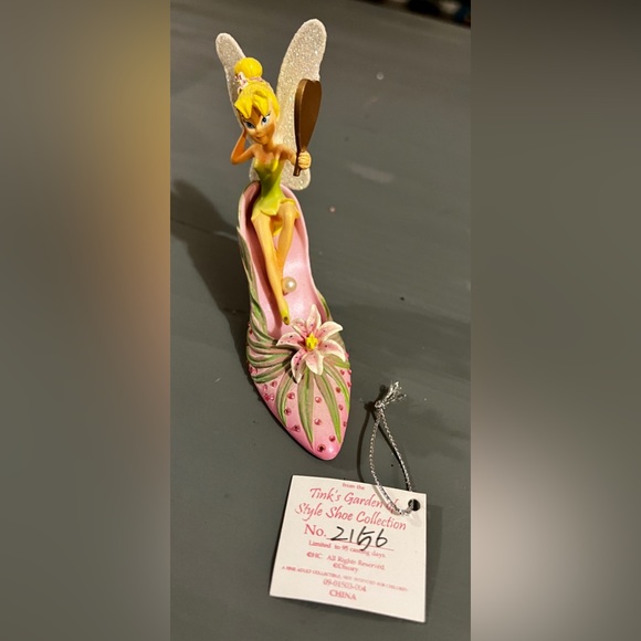 Tink’s Garden of Style Shoe Collection, Ooh-La Lily - Picture 5 of 8